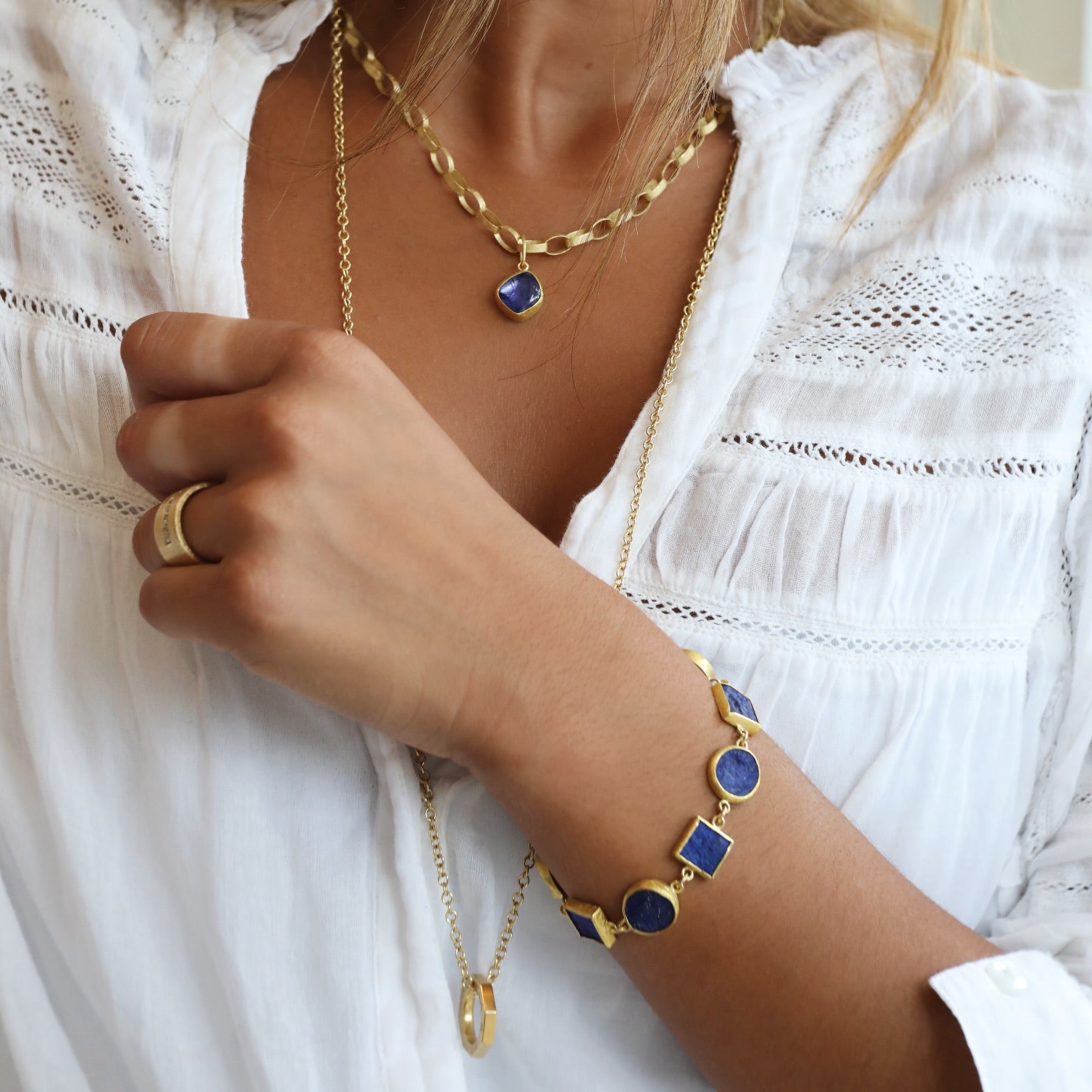 22K Gold Bracelet with Nine Bezel - Set Round & Square Rough Lapis Stones - Peridot Fine Jewelry - Petra Class