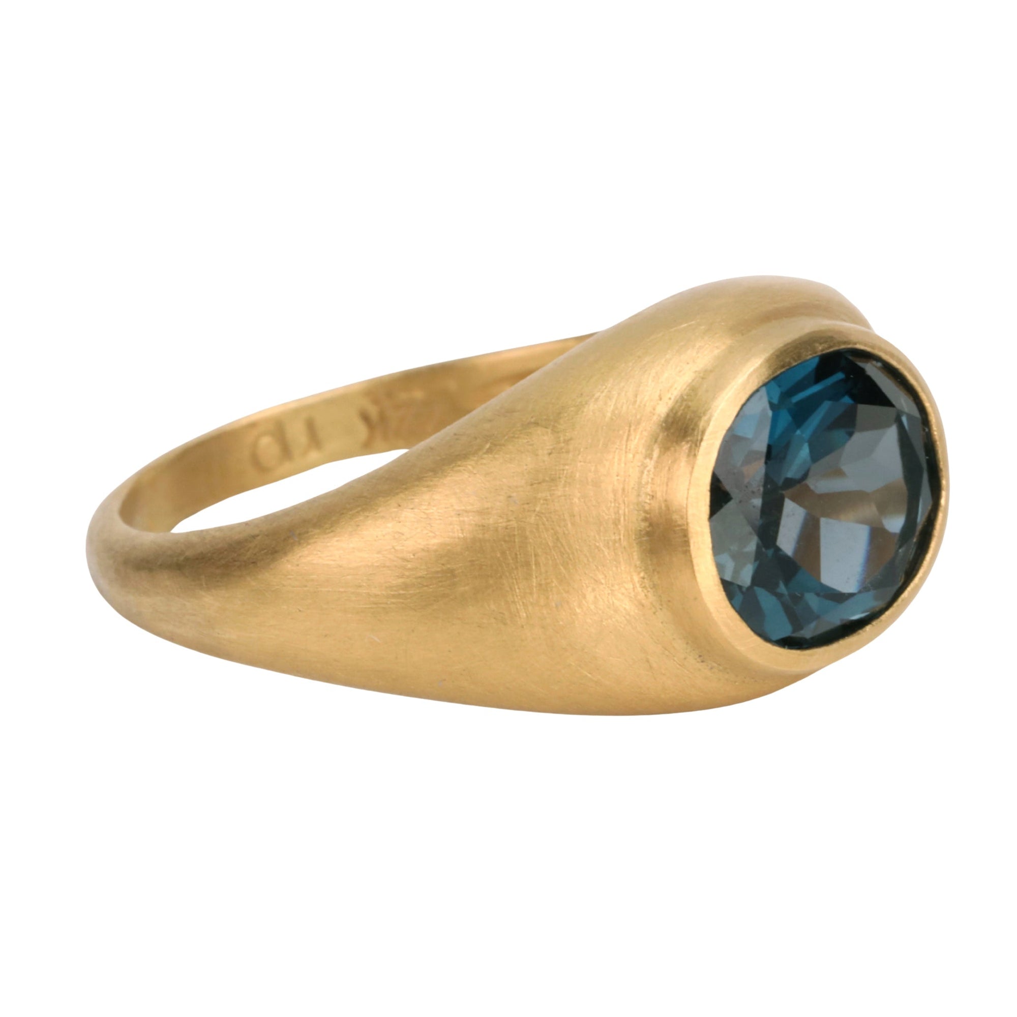 22K Tapered Domed Ring with East/West Oval London Blue Topaz - Peridot Fine Jewelry - Rosanne Pugliese