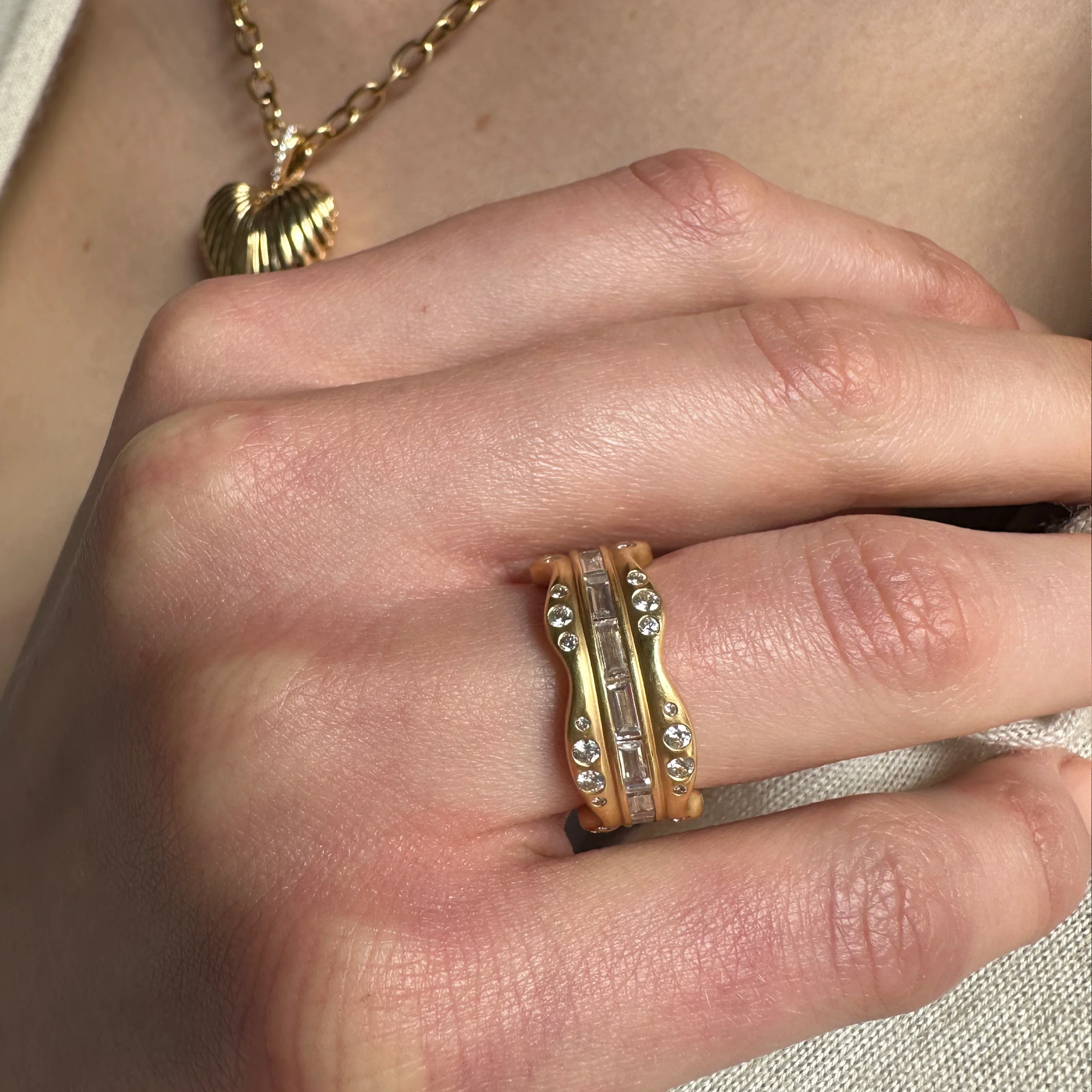 18K "Equator" Diamond Ring