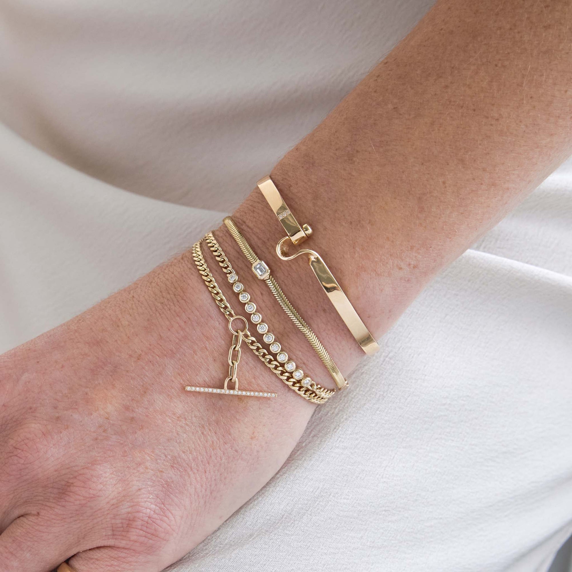 14K Small Curb Chain &amp; Bezel-Set Diamond "Tennis Station" Bracelet