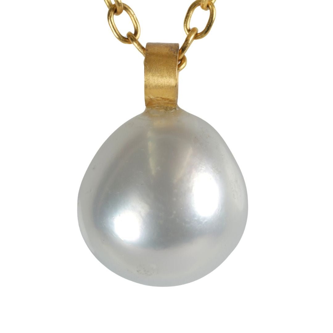 Cream Baroque Pearl Pendant - Peridot Fine Jewelry - Rosanne Pugliese