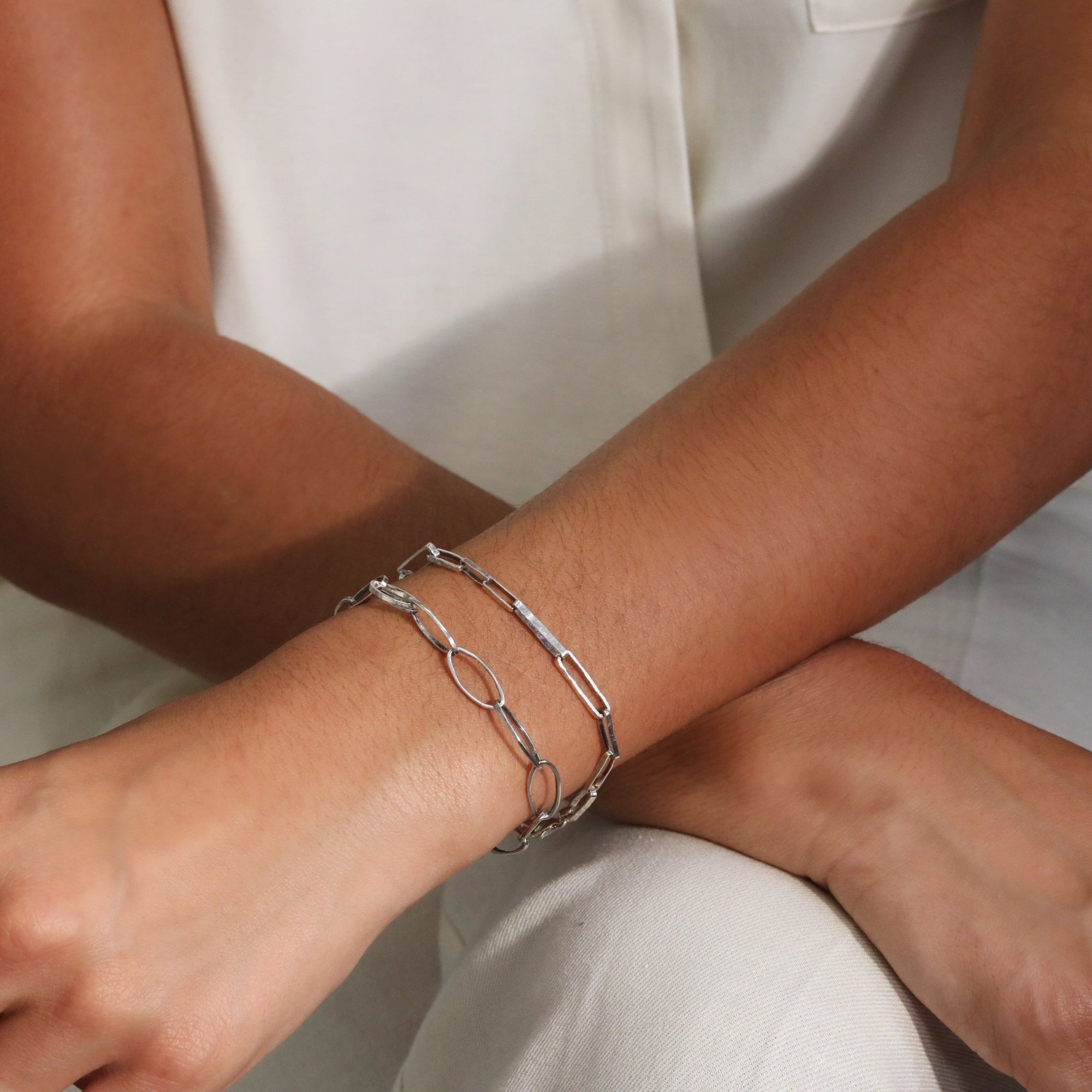 "Lottie" Sterling Silver Handmade Hammered Oval Link Bracelet - Peridot Fine Jewelry - Sarah Macfadden