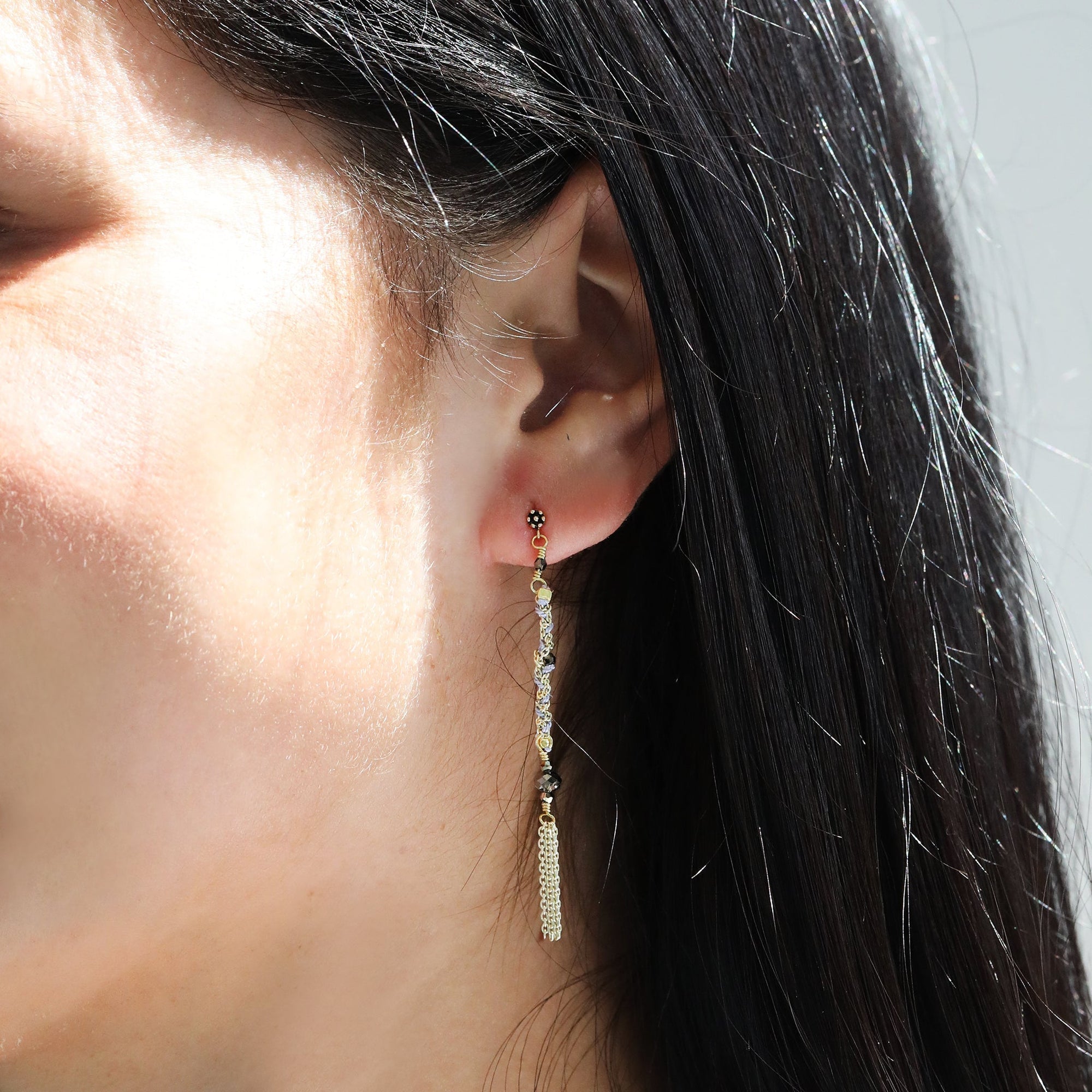 Ruthenium Woven Chain Drop Earrings with Crystal Beads - Peridot Fine Jewelry - Marie Laure Chamorel
