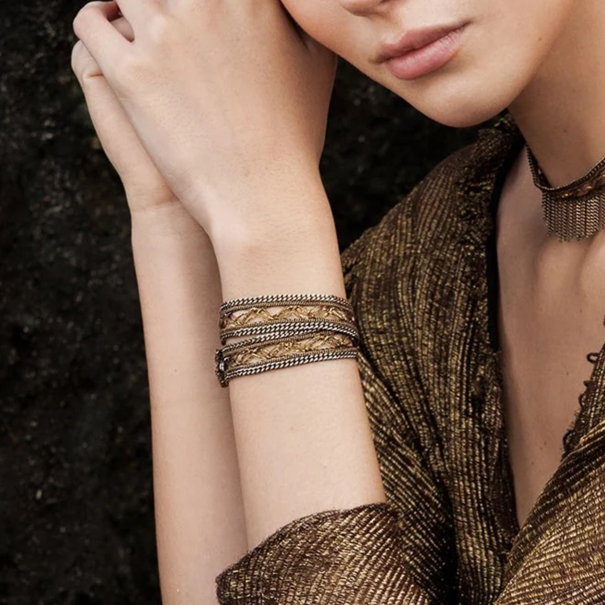 Woven Antique Gold Brass &amp; Golden Lurex Ribbon Double Wrap Bracelet - Peridot Fine Jewelry - Marie Laure Chamorel