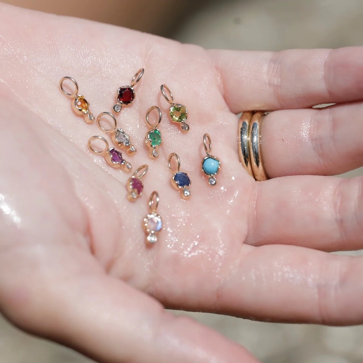 10K Gold Garnet Birthstone Charm with Diamond Drop - Peridot Fine Jewelry - Zahava