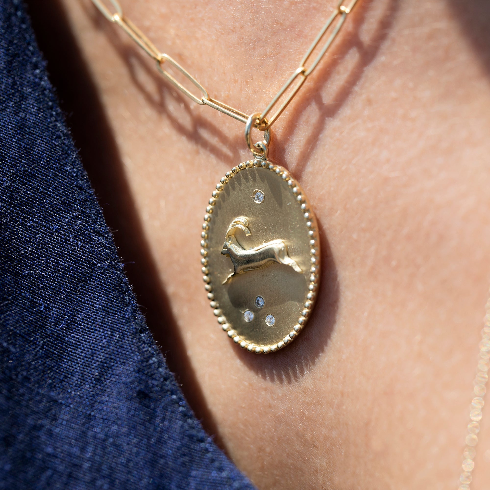 10K Gold Large &quot;Ibex&quot; Necklace with Diamond Detail - Peridot Fine Jewelry - Zahava