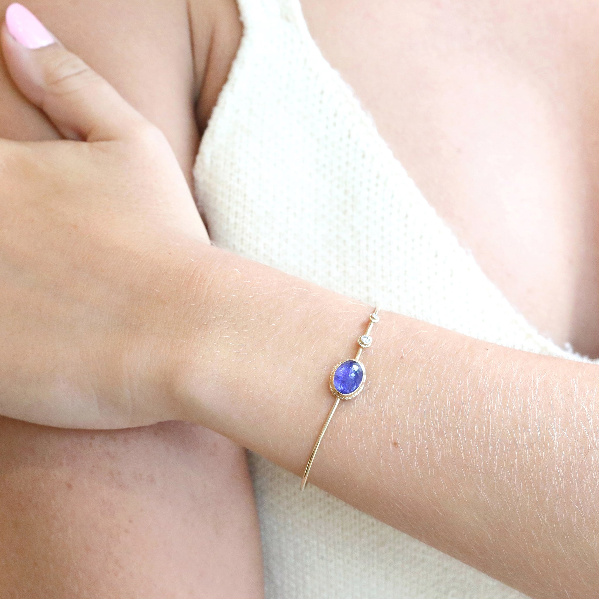 14K Gold Bracelet with Oval Inverted Tanzanite and Two Diamond Accents - Peridot Fine Jewelry - Jamie Joseph