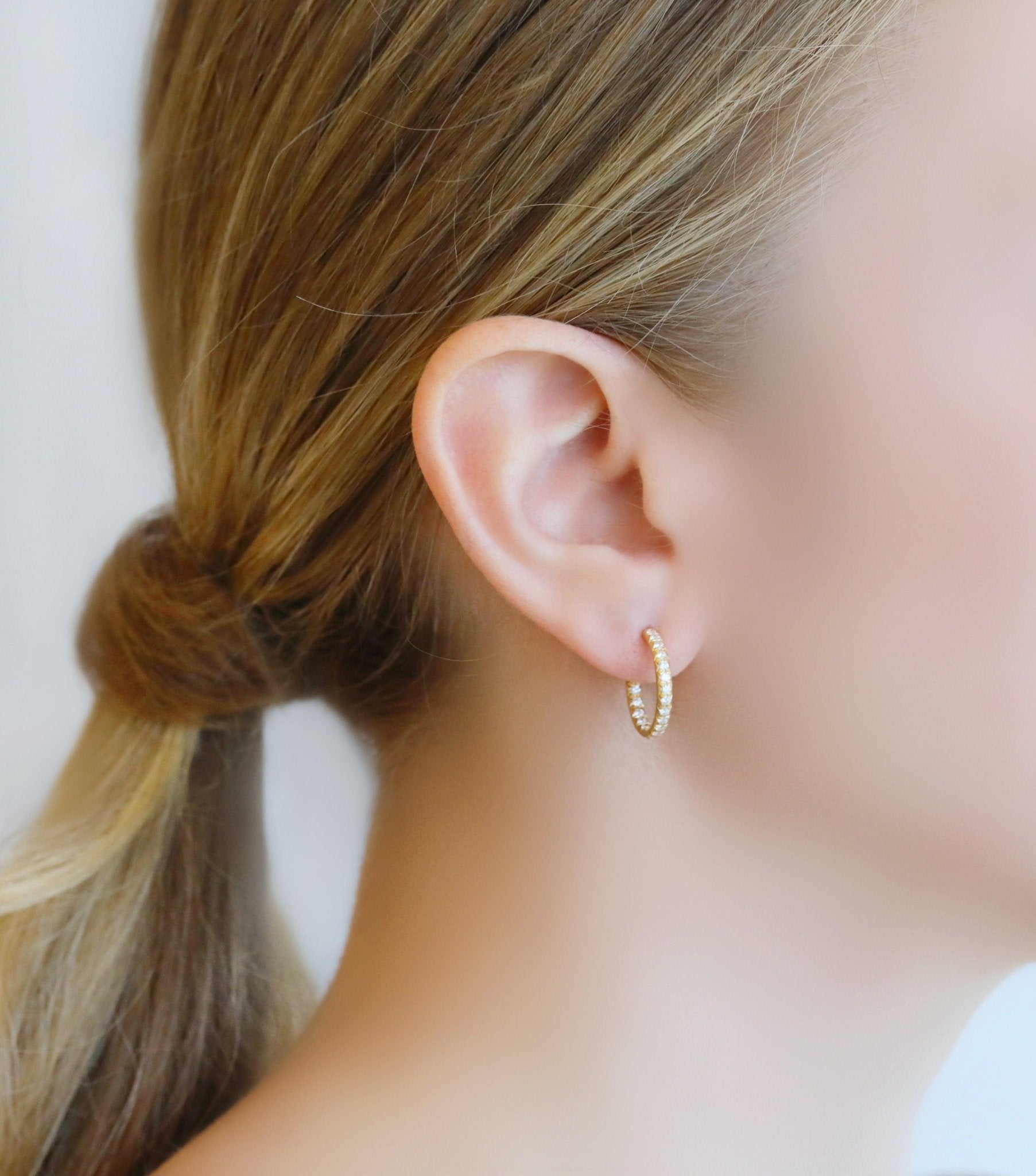 18K Gold and Pave Diamond Large Hoop Earrings - Peridot Fine Jewelry - Caroline Ellen