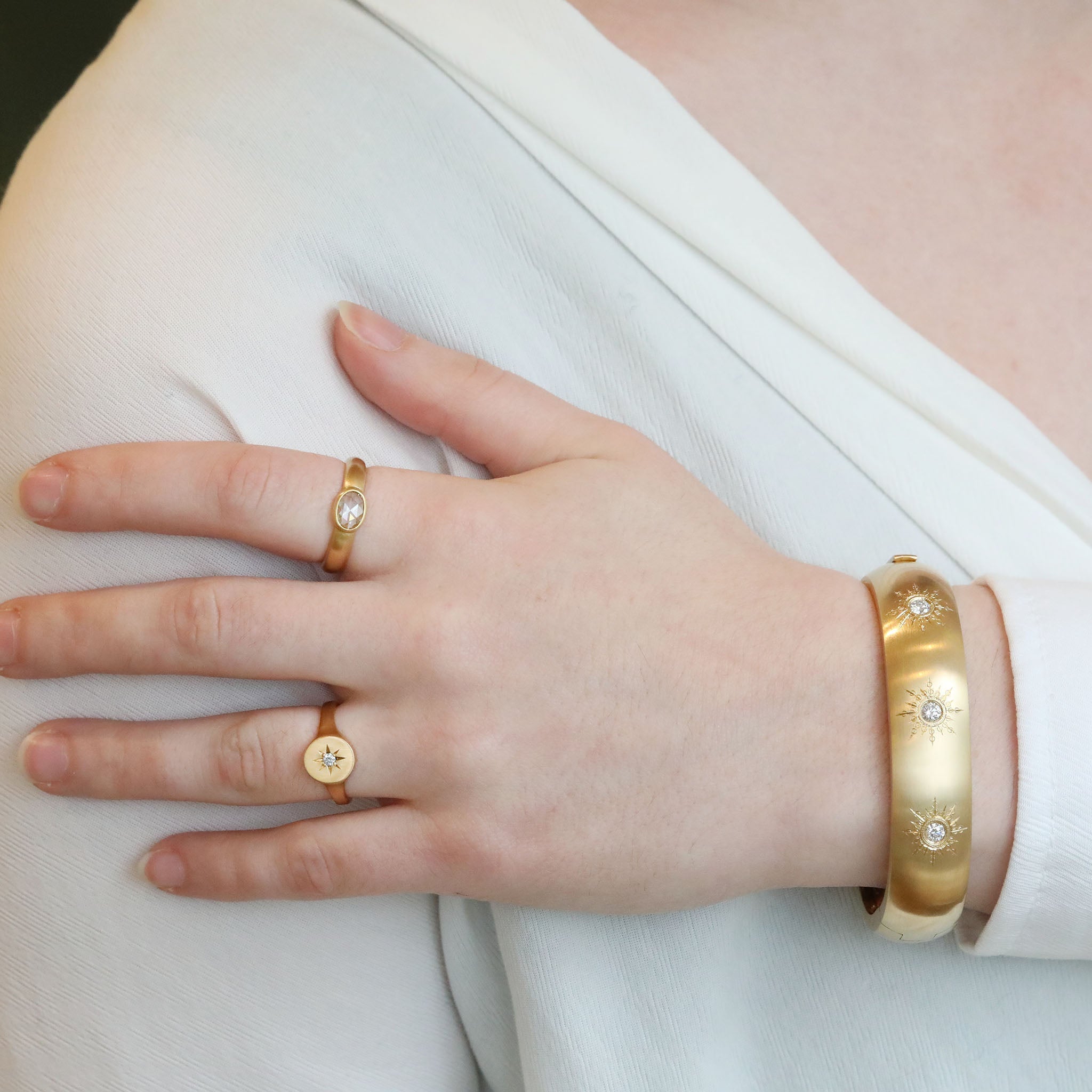18K Gold &quot;Bombe&quot; Hinge Bracelet with Six &quot;Sunburst&quot; Diamonds - Peridot Fine Jewelry - Caroline Ellen