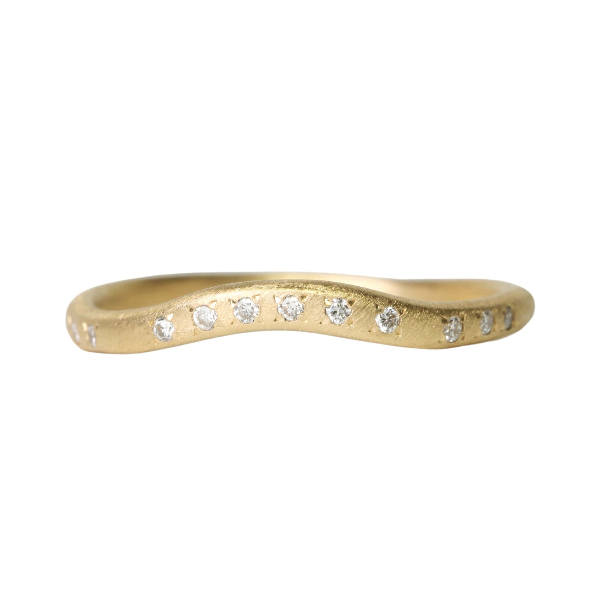 Yasuko Azuma 18K Gold &quot;Curve&quot; Band with DiamondsYasuko Azuma 18K Gold &quot;Curve&quot; Band with Diamonds