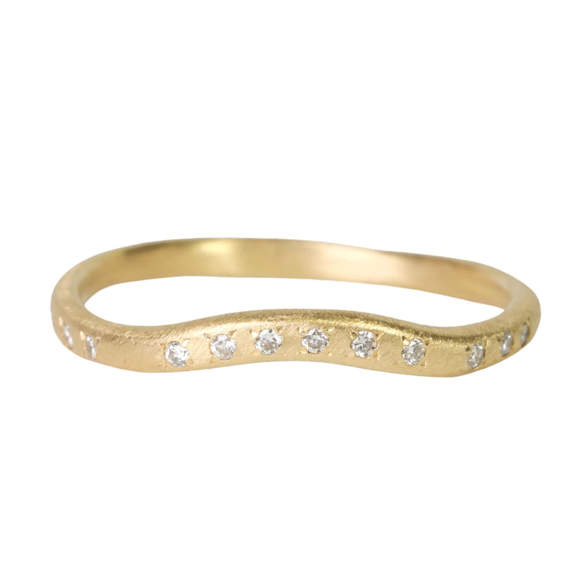 Yasuko Azuma 18K Gold &quot;Curve&quot; Band with Diamonds