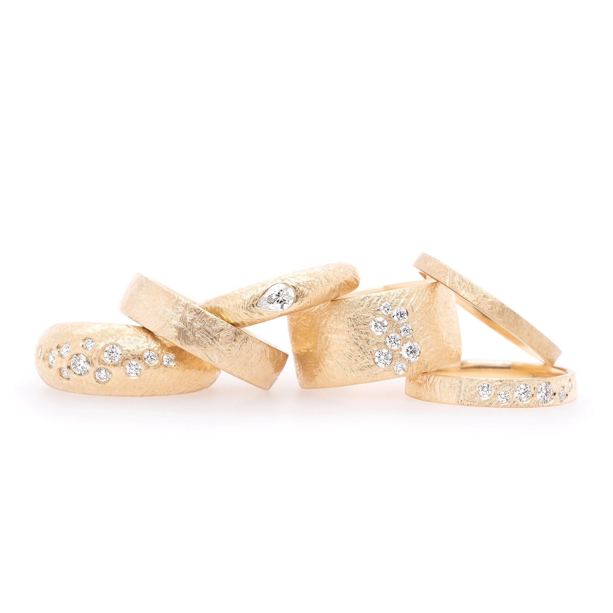 18K Gold Mini Cigar Band with &quot;Boulder&quot; Finish - Peridot Fine Jewelry - Anne Sportun