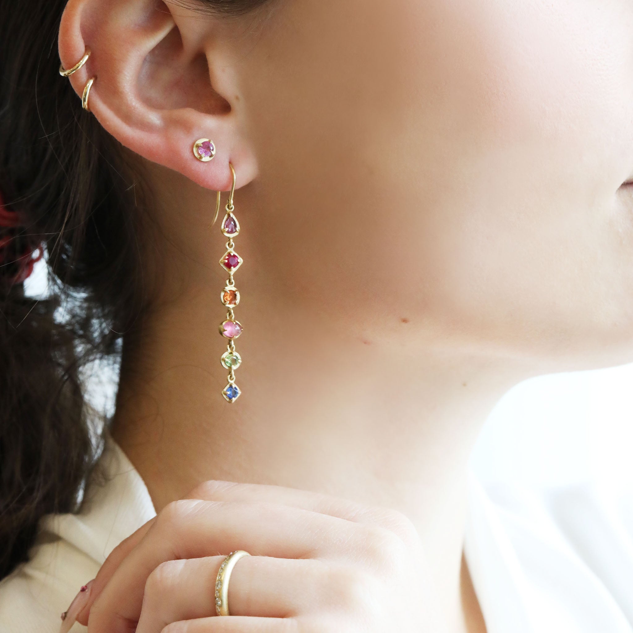 18K Gold Prong-Set Pink Sapphire Stud Earring - Peridot Fine Jewelry - Annie Fensterstock