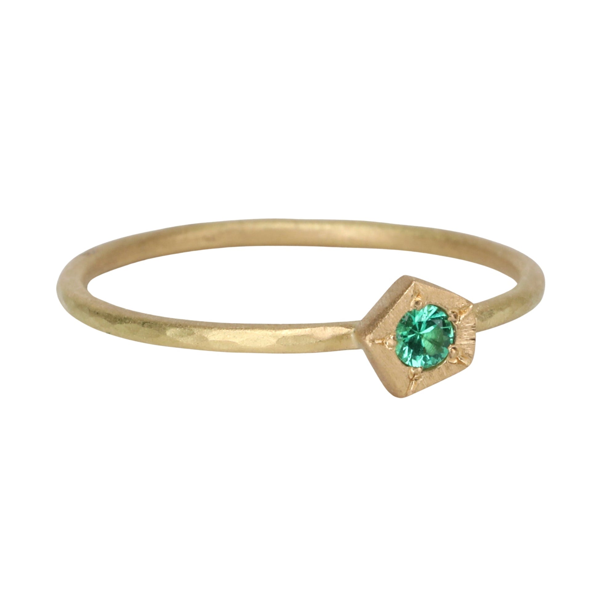18K Gold &quot;Rock&quot; Ring with Bezel-Set Emerald - Peridot Fine Jewelry - Annie Fensterstock