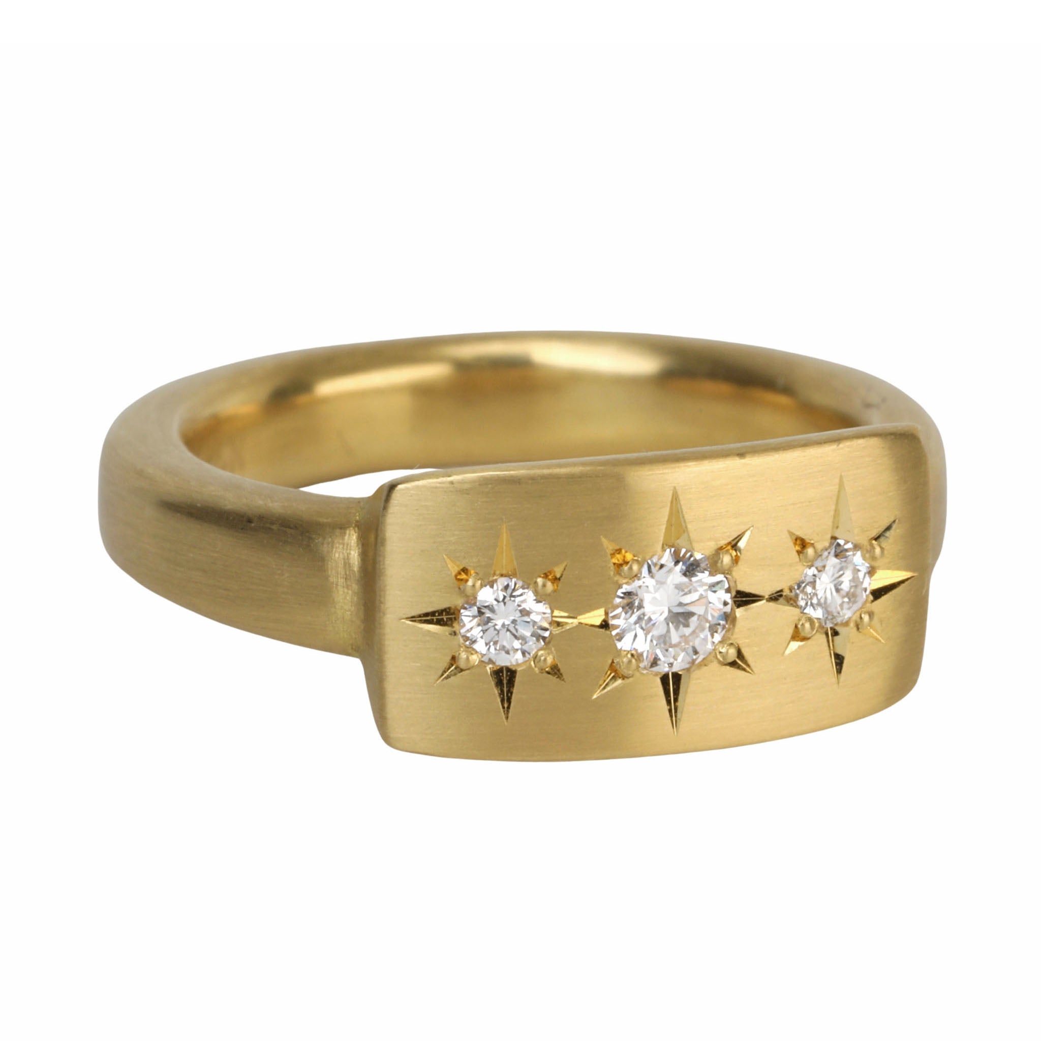 20K Gold Curved Signet Ring with Three Star-Set Diamonds - Peridot Fine Jewelry - Caroline Ellen