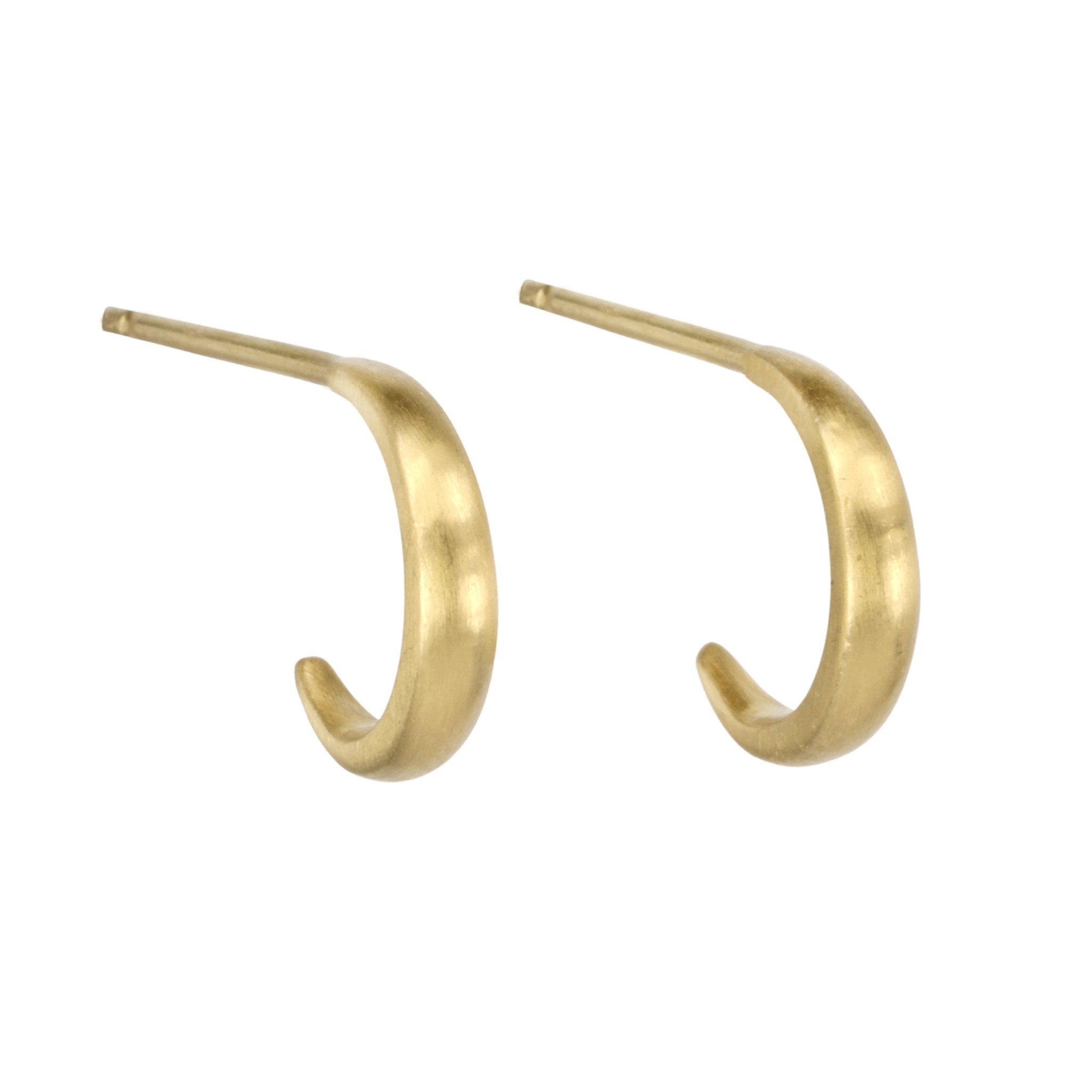 Caroline Ellen 20 Karat Yellow Gold Extra Small Tapered Hoop Earring