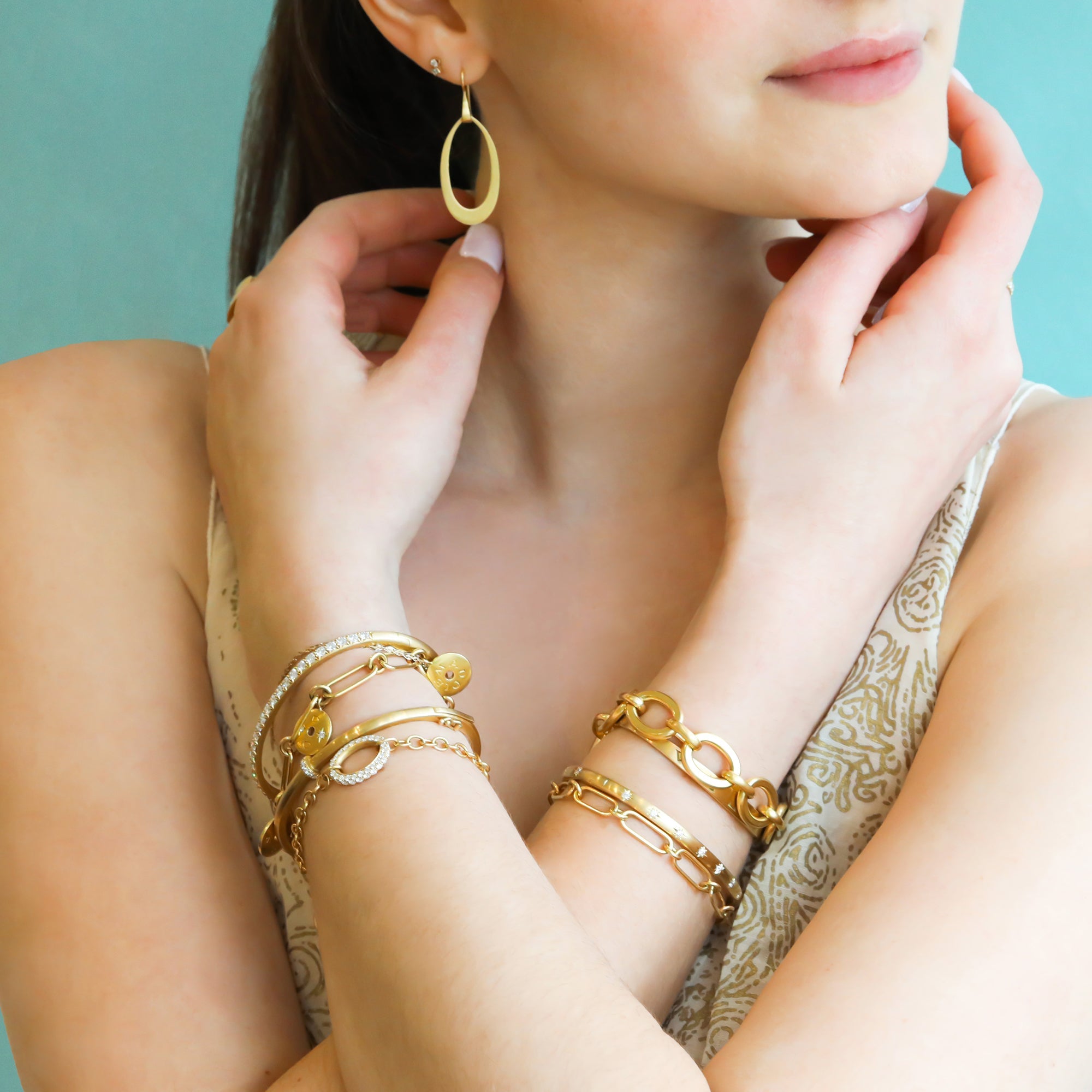 Caroline Ellen 20K Gold Handmade &quot;Flattened Paperclip&quot; Chain Bracelet