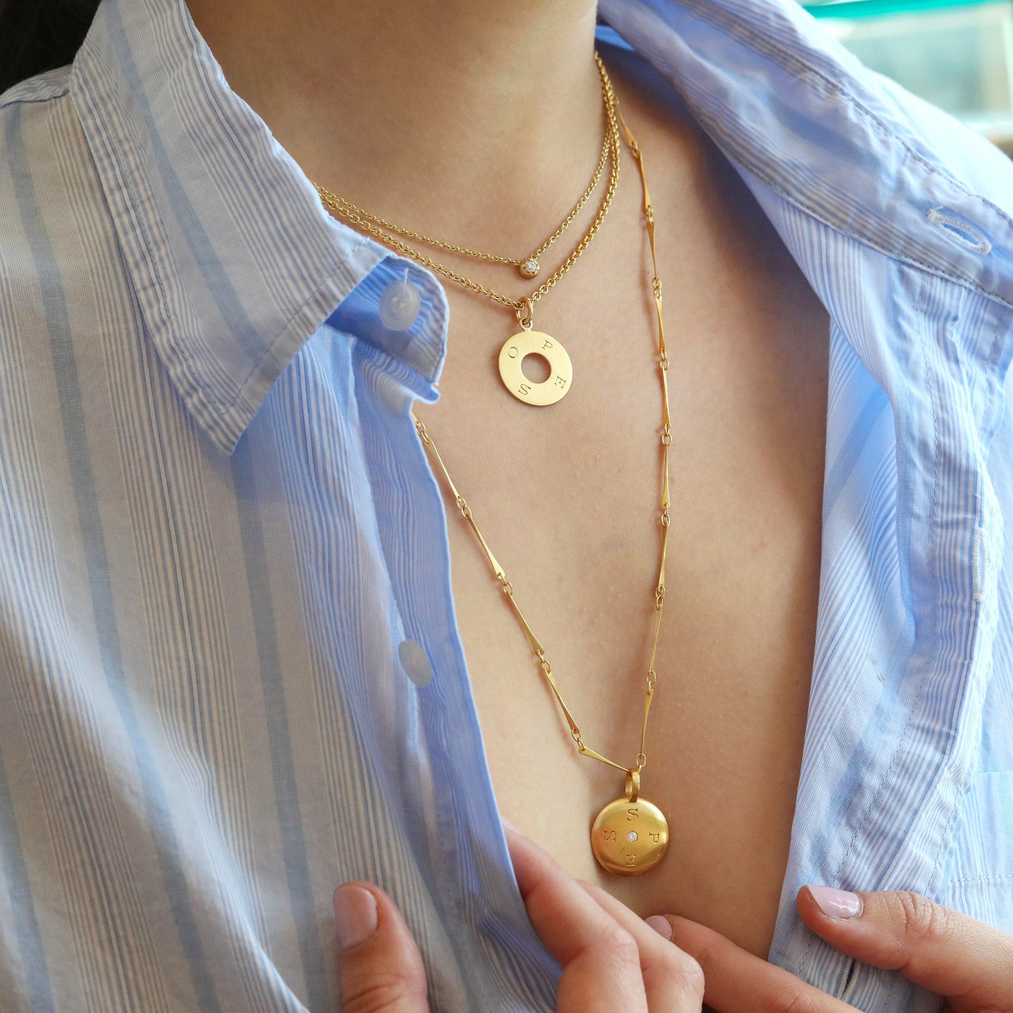 20K Gold &quot;Large Lentil&quot; Reversible Pendant with &quot;Spes/Opes&quot; Engraving and Diamond Center