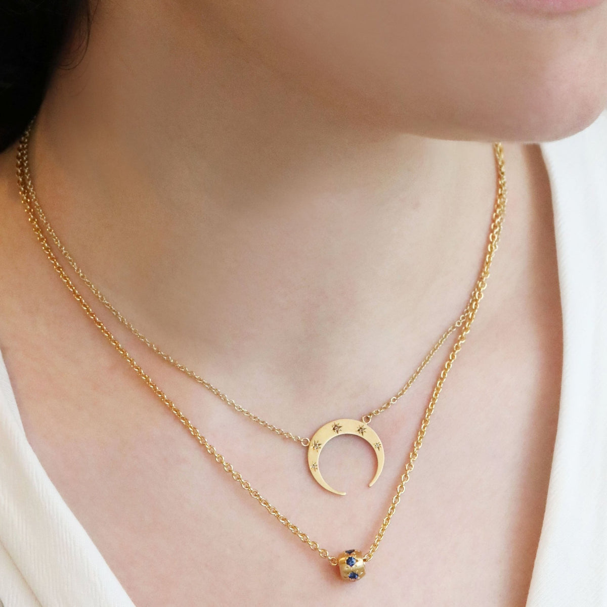 20K Gold Wide Star-Set Blue Sapphire Rondelle Necklace - Peridot Fine Jewelry - Caroline Ellen