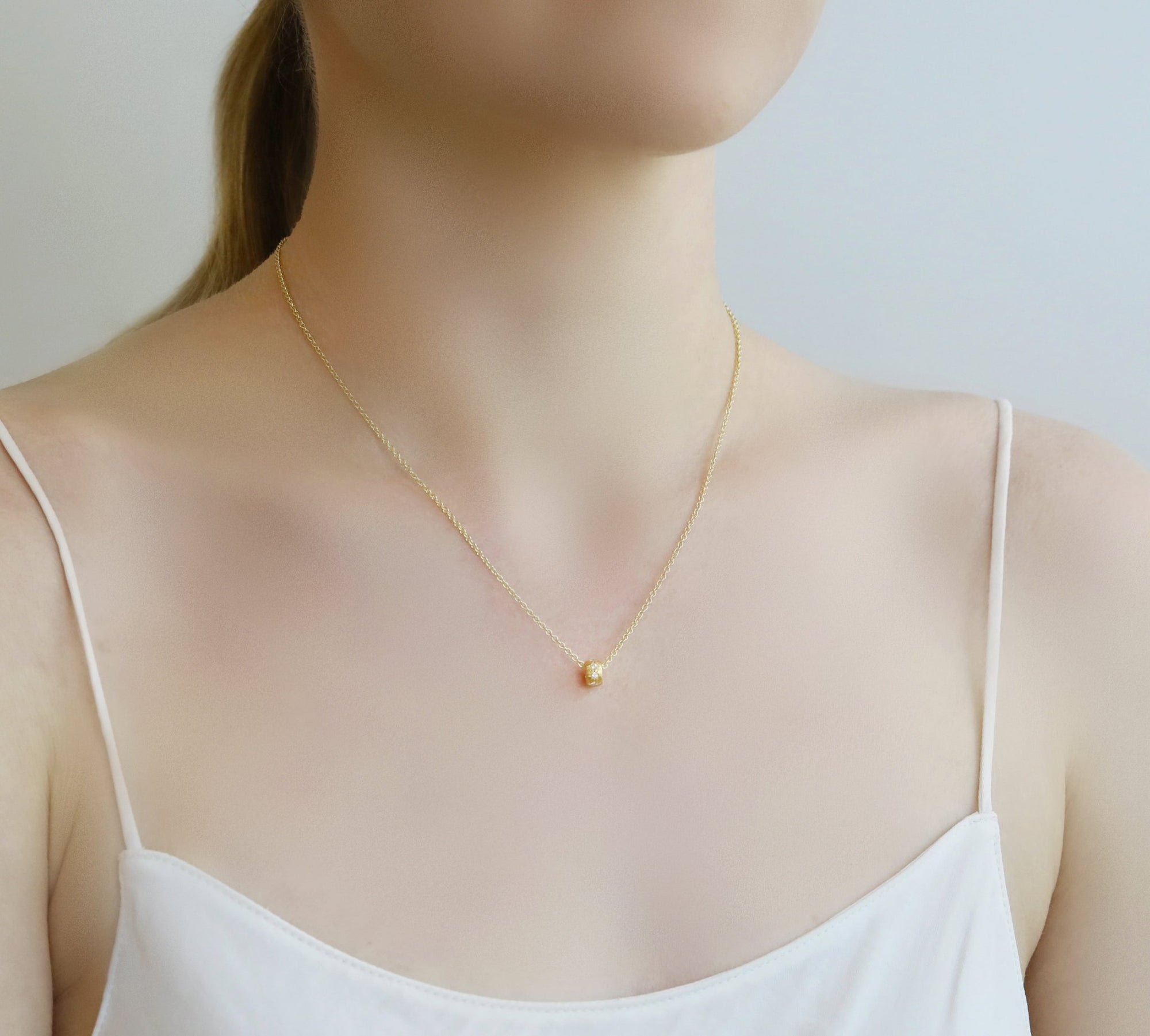 Caroline Ellen 20K Gold Wide Star-Set Diamond Rondelle Necklace