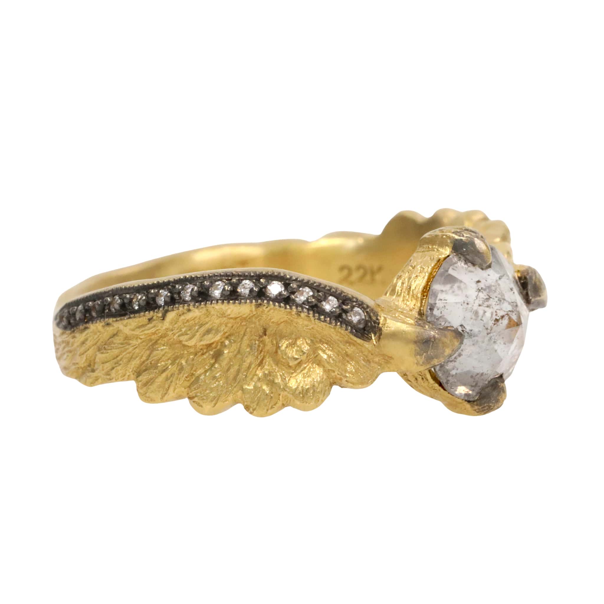 Small dome Capitoné ring in solid gold, Gold chunky ring - Elegant Jewel  Box | Fine Jewellery