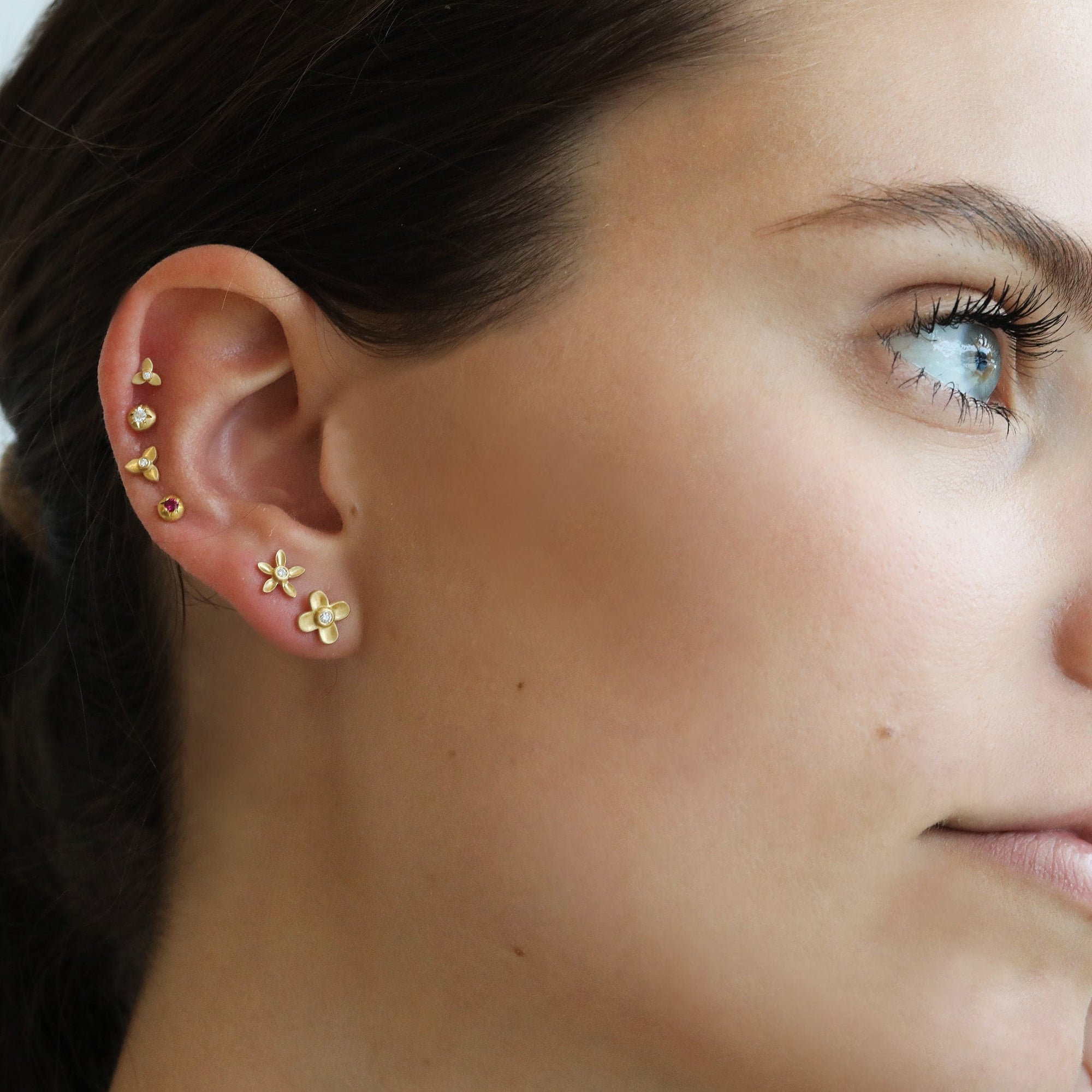 Caroline Ellen 22K Gold Star-Set Tiny Ruby Stud Earring