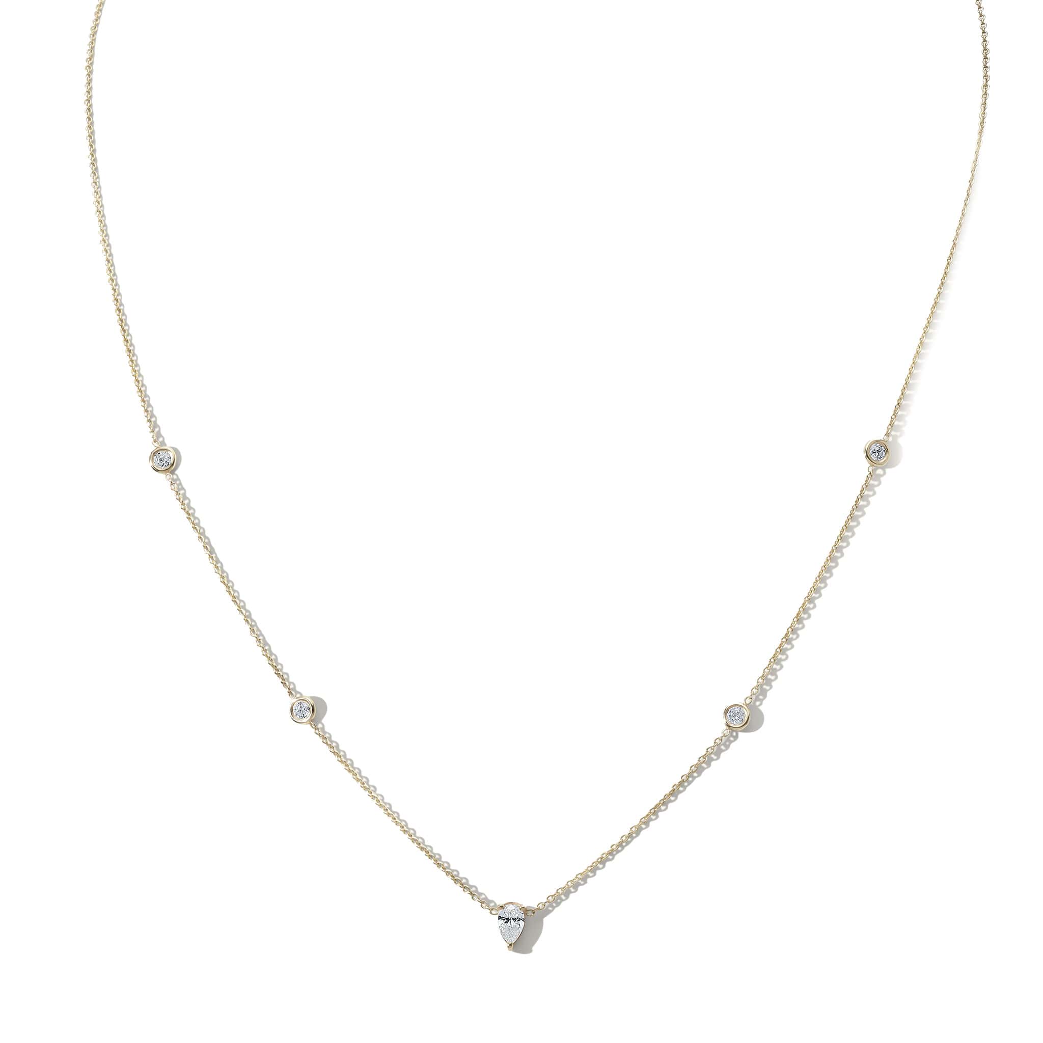 Gold Large Pear-Shaped Diamond Bezel Chain - Peridot Fine Jewelry - Zahava