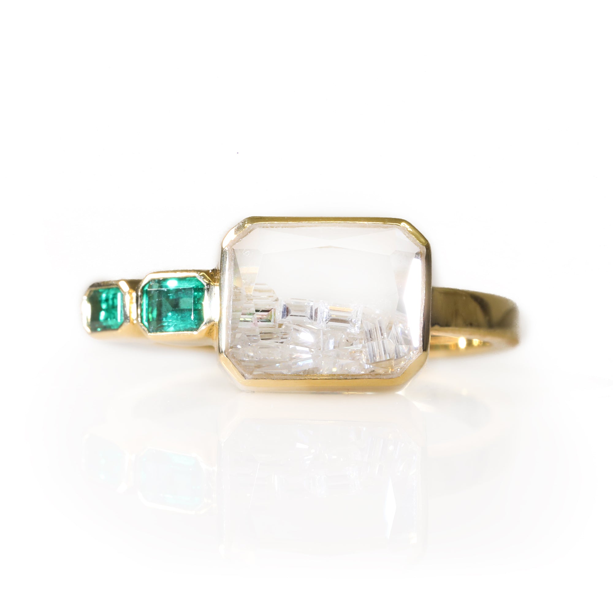 Moritz Glik Gold Ring with Diamond &quot;Shake&quot; and Emerald Baguette Details
