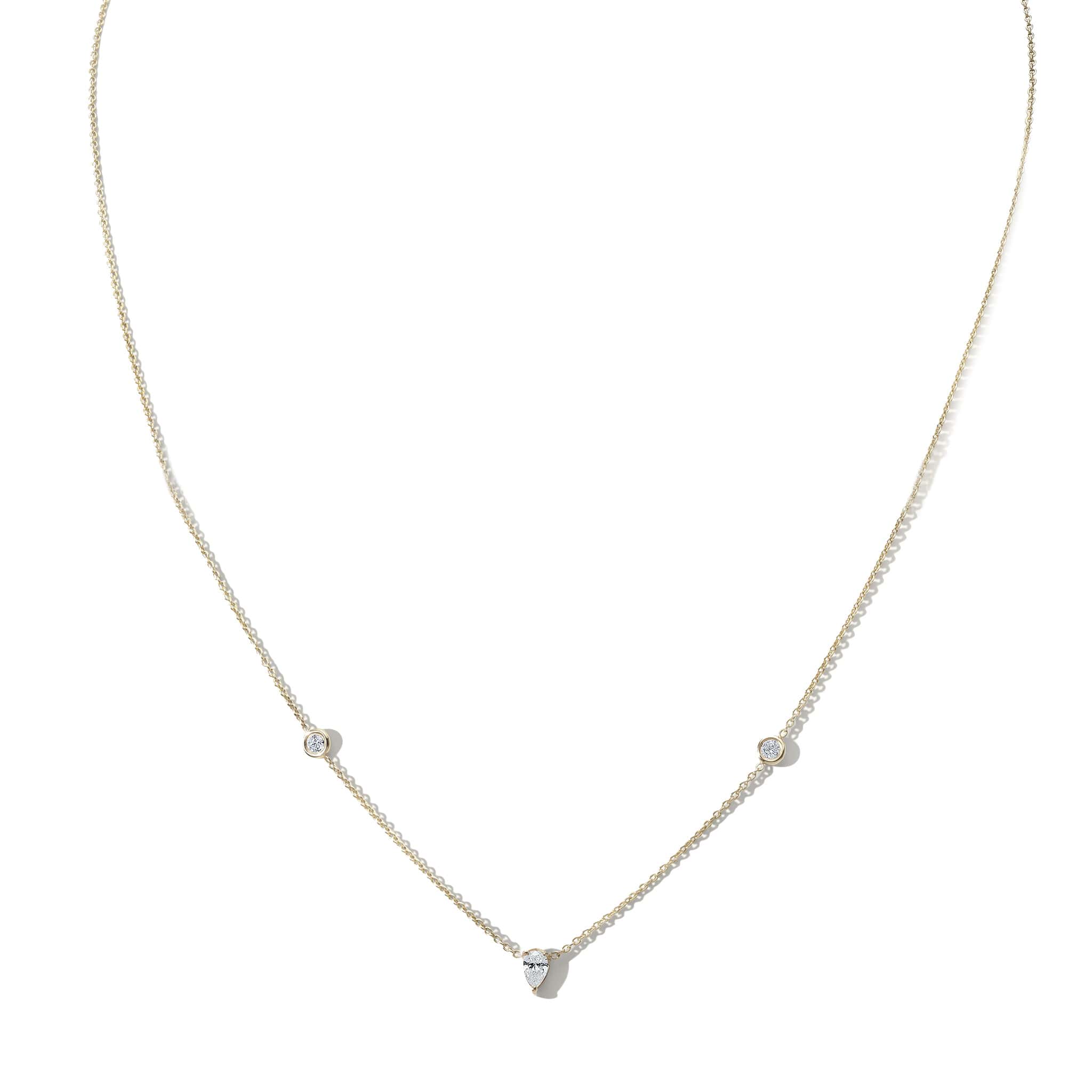 Gold Small Pear-Shaped Diamond Bezel Chain - Peridot Fine Jewelry - Zahava
