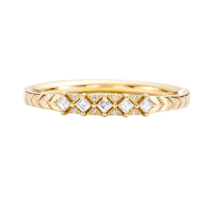 Artemer Engraved &quot;Chevron&quot; Pattern Ring with Five Carre-Cut Diamonds