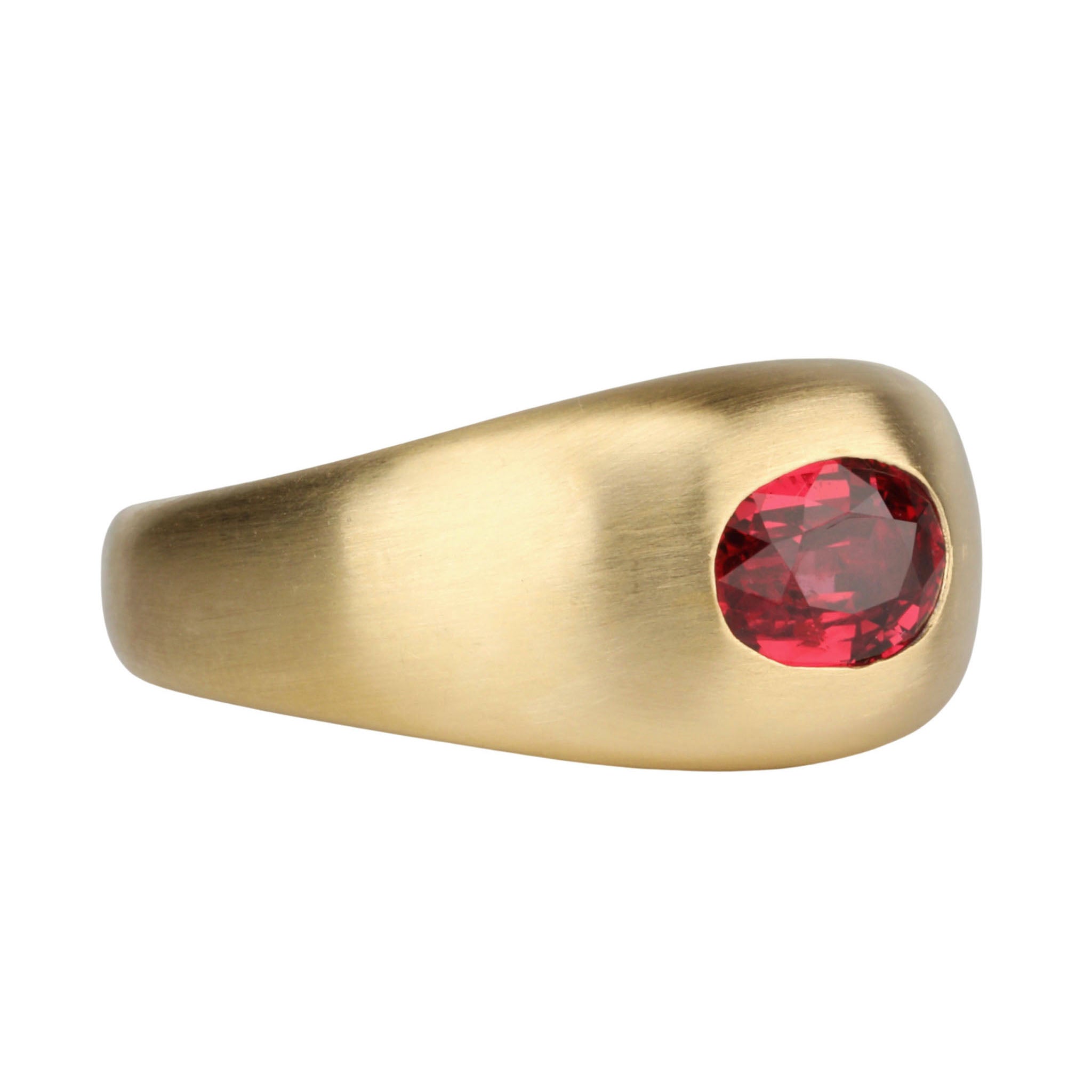 Oval Faceted Mozambique Ruby Signet Ring - Peridot Fine Jewelry - Caroline Ellen
