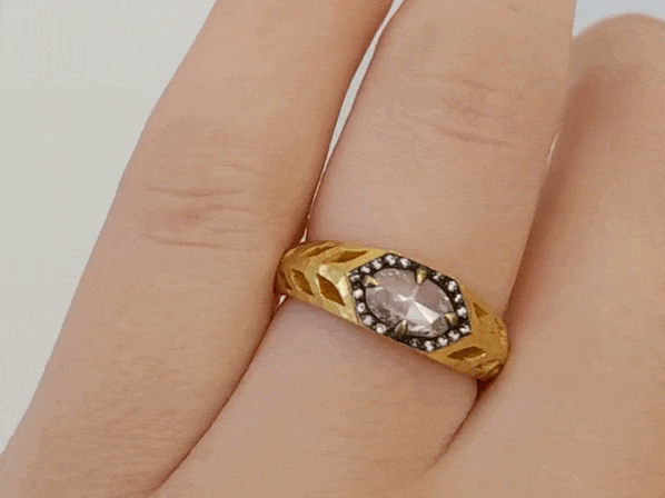 Oval Moghul Diamond &amp; 22K Gold Hammered Cutout &quot;Garland&quot; Ring