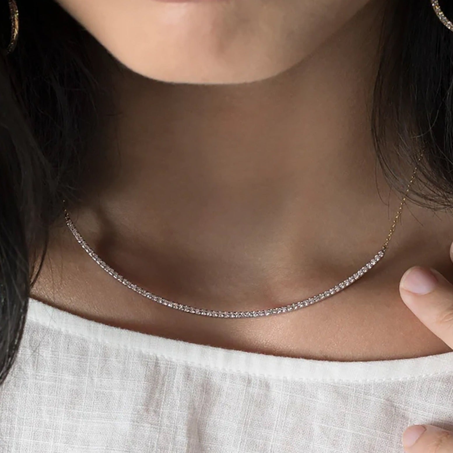 Pave Diamond and 14K Gold Curved &quot;Selma&quot; Necklace - Peridot Fine Jewelry - ILA