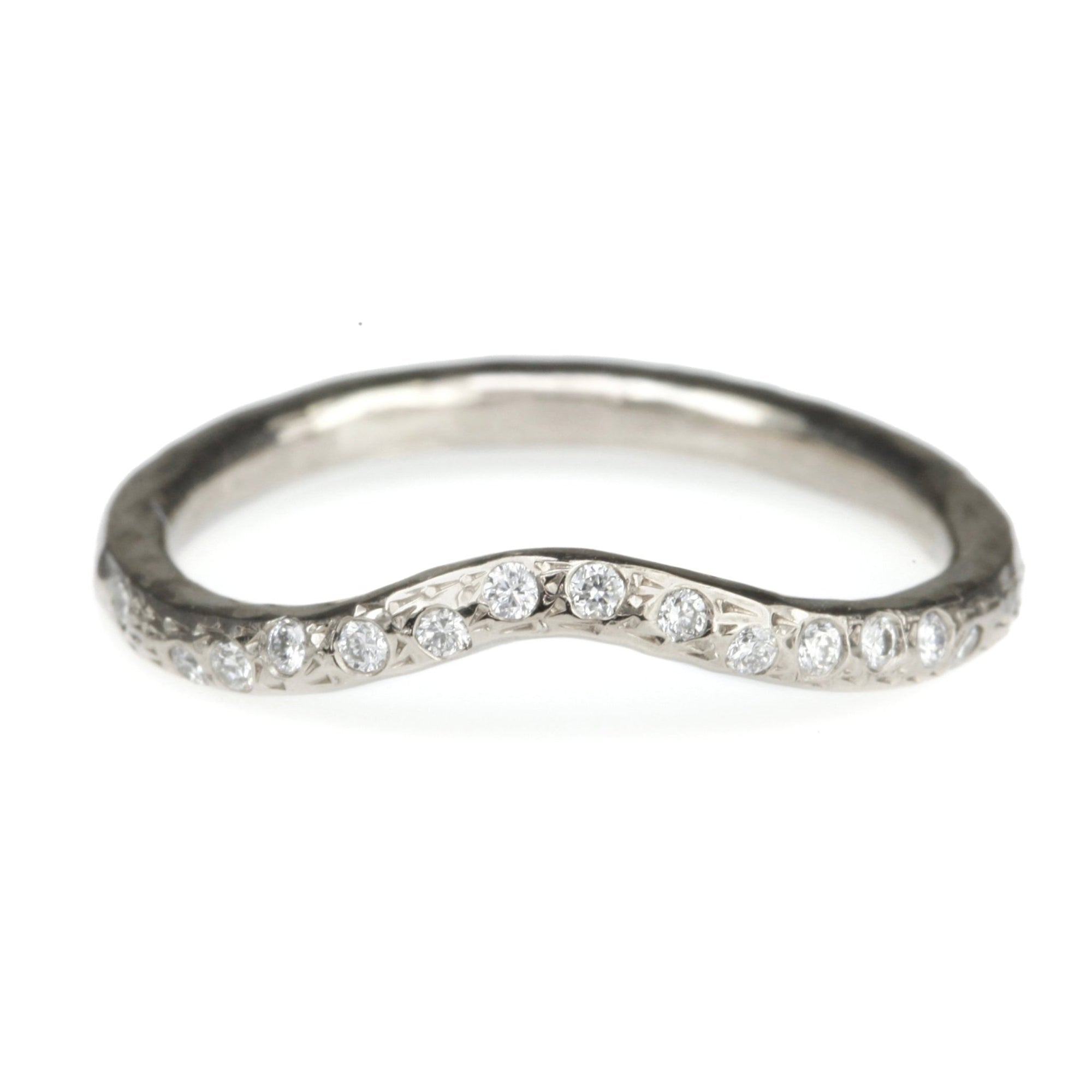 Annie Fensterstock White Gold &quot;Sparkle Curve&quot; Ring with Pave Diamonds